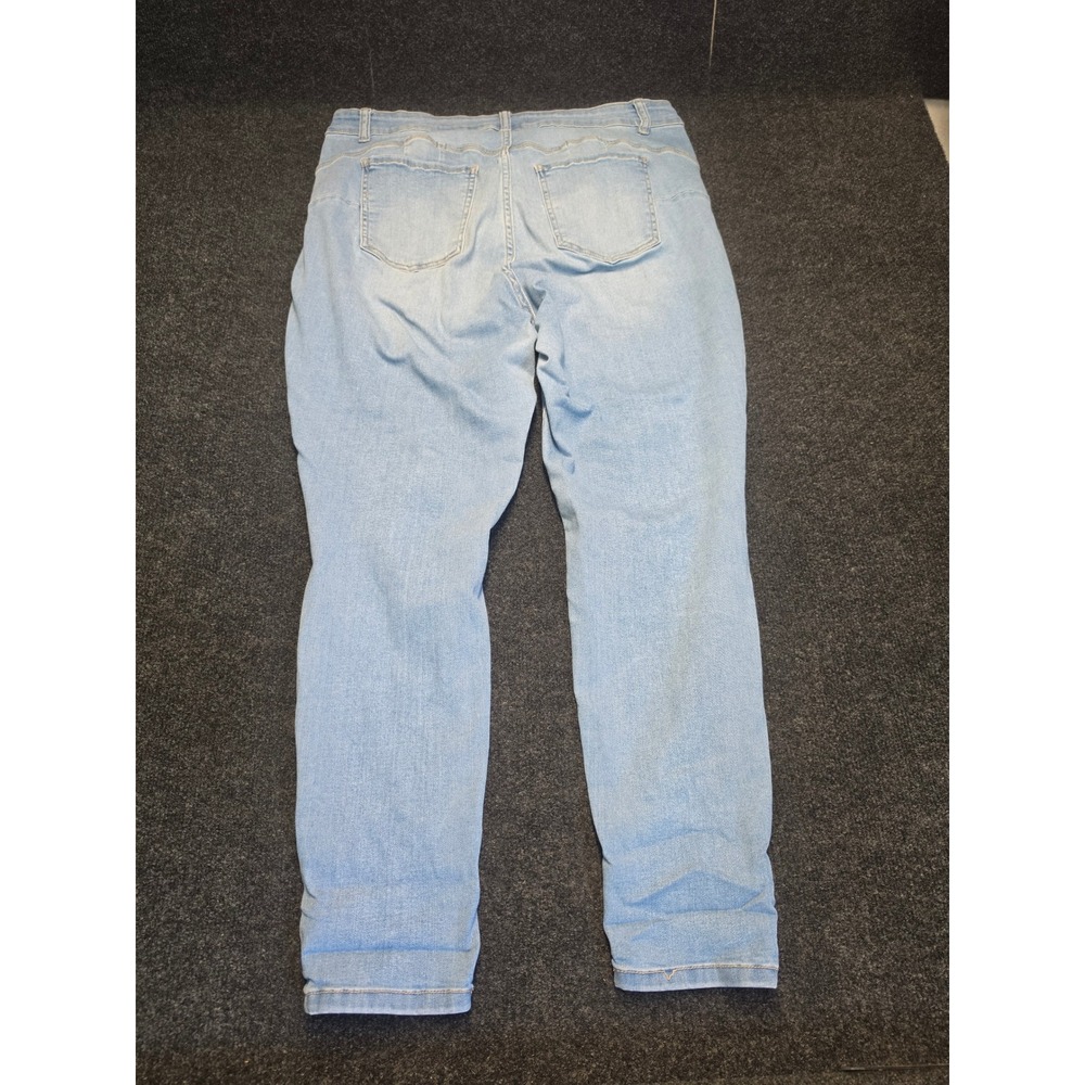 Wax Jean Butt I Love You Distressed Skinny Jeans Light Wash Blue Womens Size 18 - Picture 6 of 6